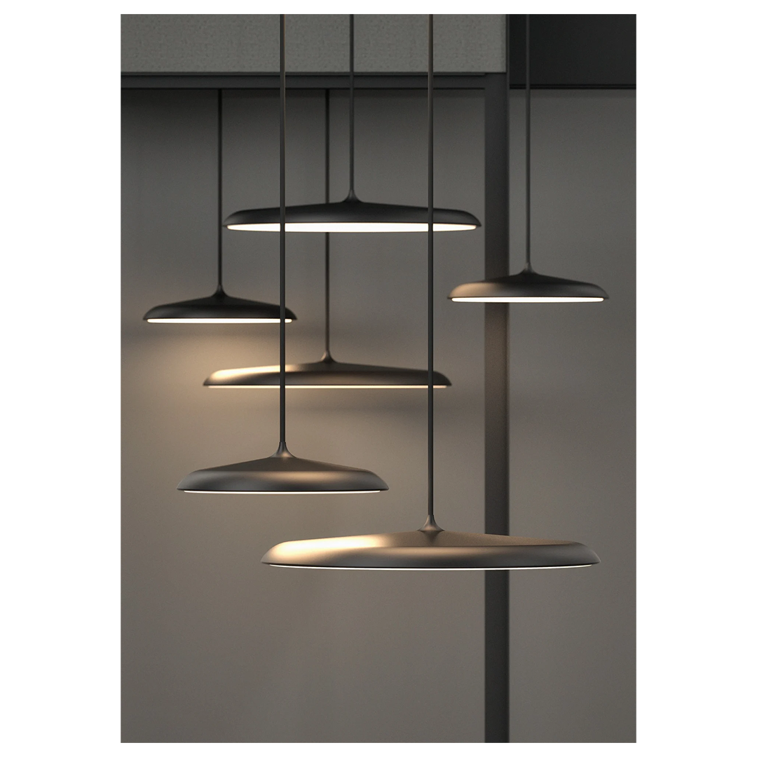 Artist 40 Takpendel Sort