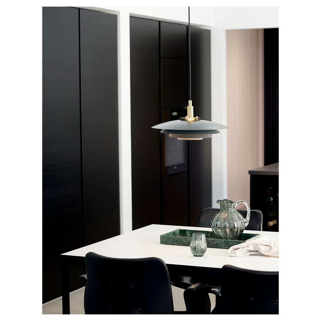 Bretagne 38 Takpendel Grå