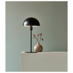 Ellen 20 bordlampe sort