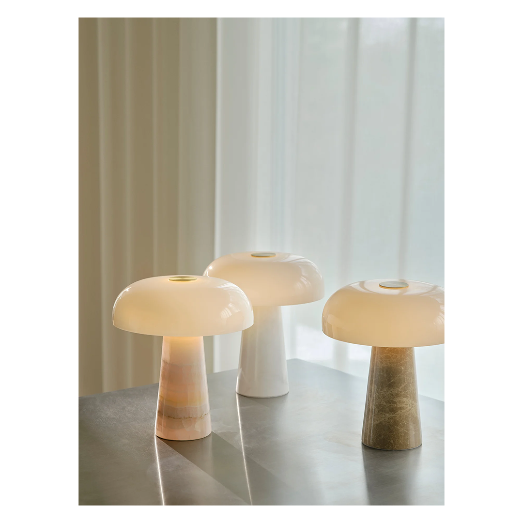 Glossy Mini Table Lamp Pink