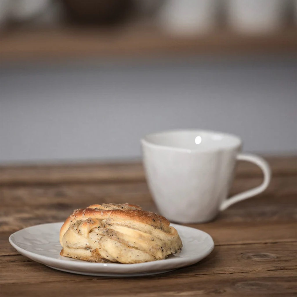 sögne krus Tilly beige med hank