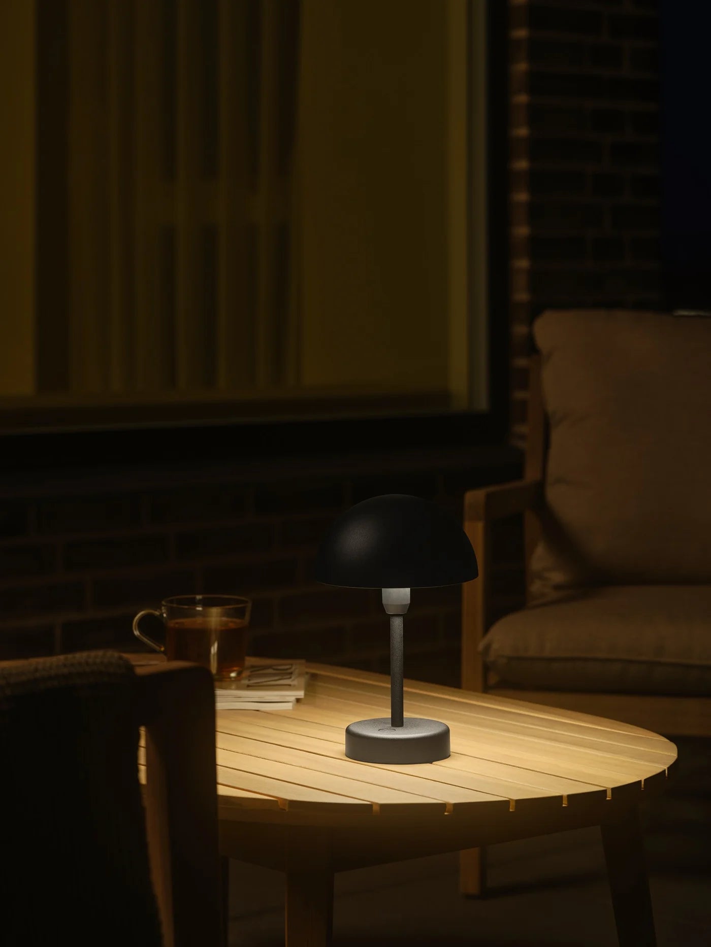 Ellen To-Go Battery Light Black