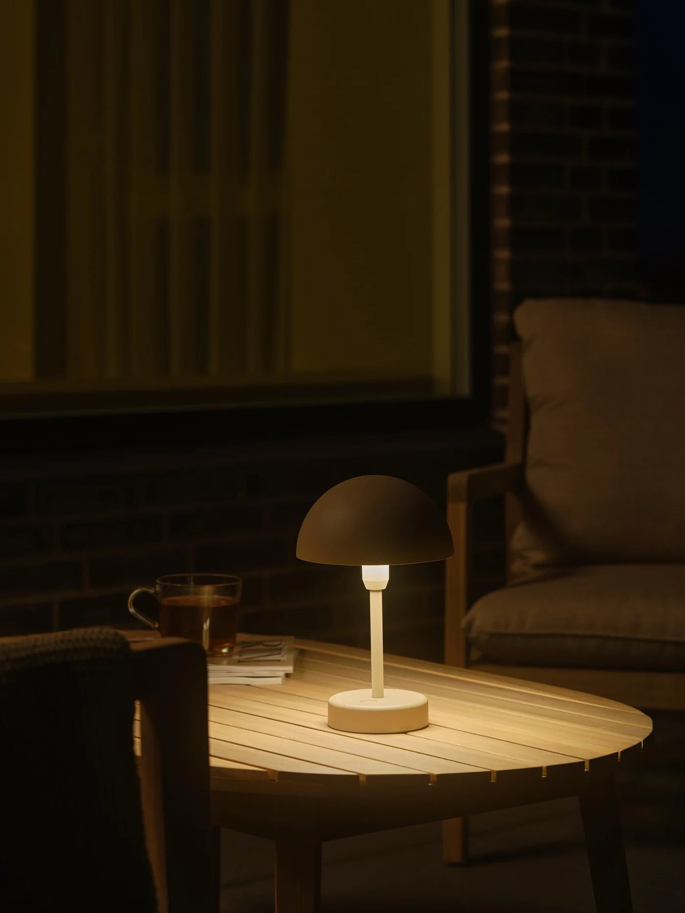 Ellen To-Go Battery Light Beige